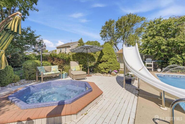 Photo 15 of 902 10th Street, Union Beach NJ 07735, Union Beach, NJ
