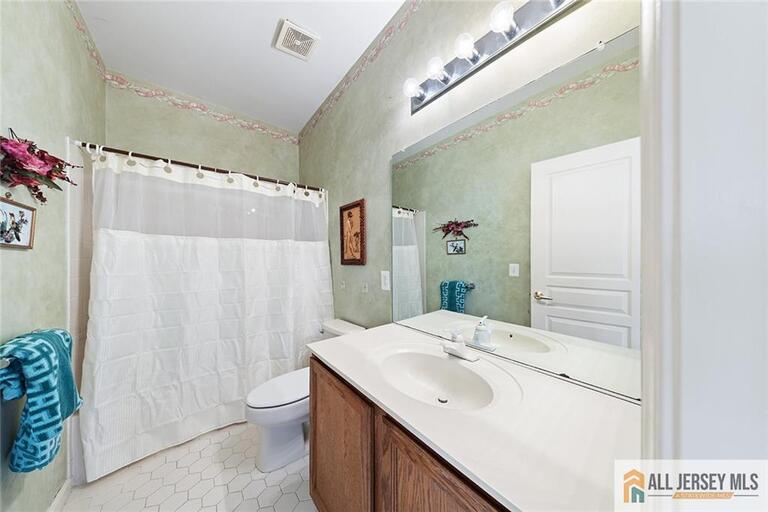 Photo 14 of 527 Harrier Drive # 527, Monroe NJ 08831, Monroe, NJ