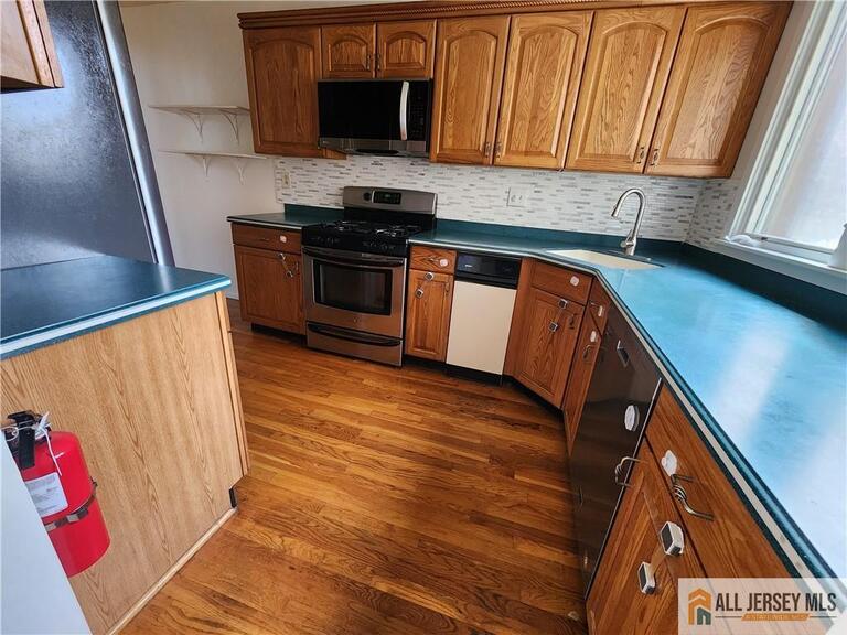 Photo 12 of 254 Sayre Drive, Plainsboro NJ 08540, Plainsboro, NJ
