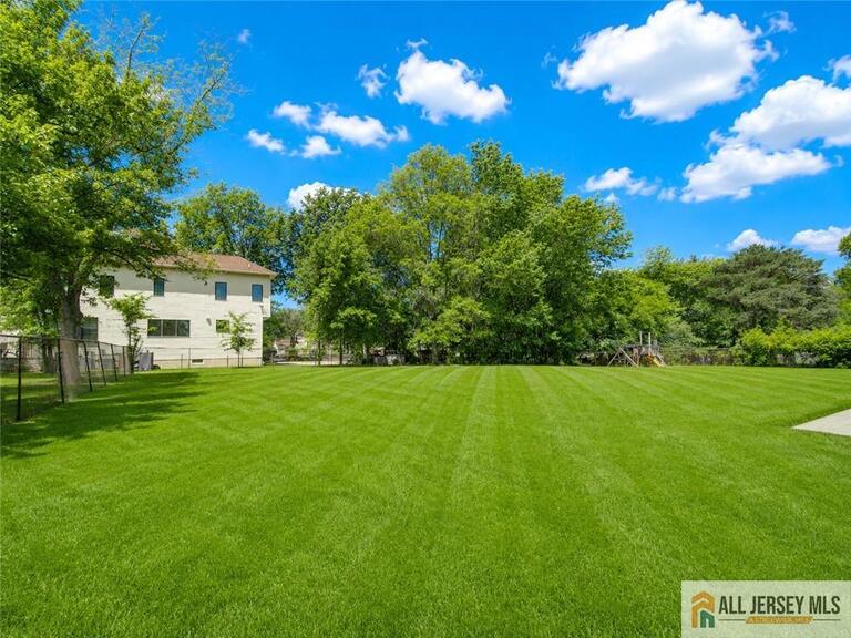 Photo 38 of 529 Wood Avenue, Edison NJ 08820, Edison, NJ