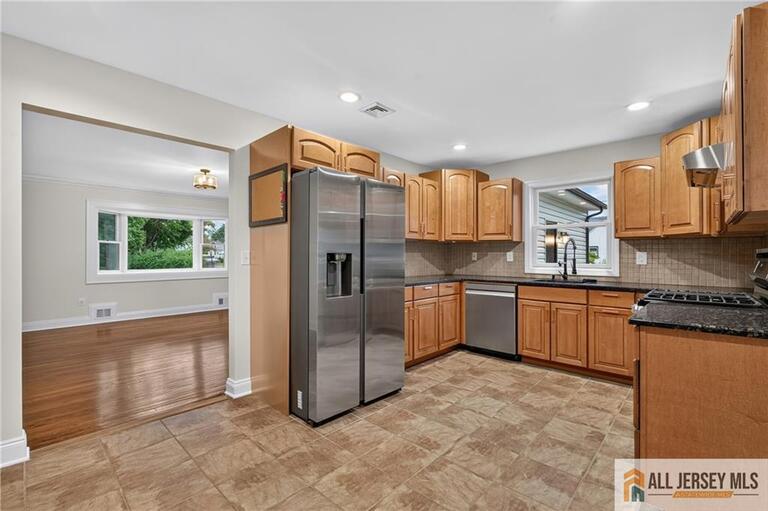 Photo 14 of 1509 Kenyon Avenue, South Plainfield NJ 07080, South Plainfield, NJ