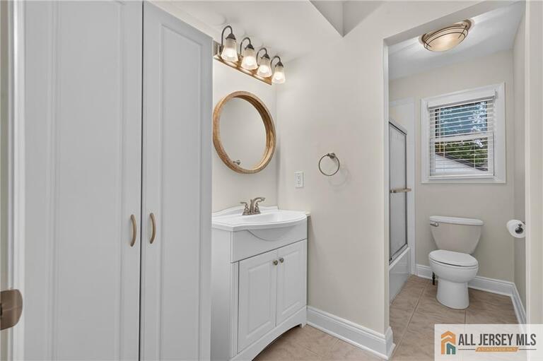 Photo 19 of 1509 Kenyon Avenue, South Plainfield NJ 07080, South Plainfield, NJ