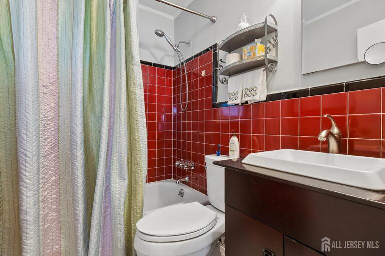 Photo 15 of 517 Joseph Avenue, Woodbridge Proper NJ 07095, Woodbridge Proper, NJ