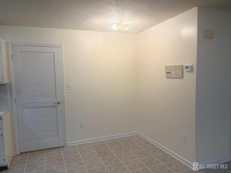 Photo 9 of 215 Prestwick Way, Edison NJ 08820, Edison, NJ