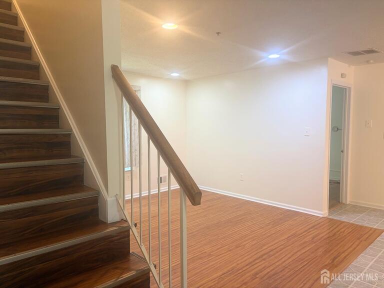 Photo 5 of 215 Prestwick Way, Edison NJ 08820, Edison, NJ