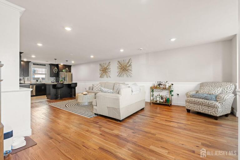 Photo 11 of 322 Mcguire Place, Perth Amboy NJ 08861, Perth Amboy, NJ