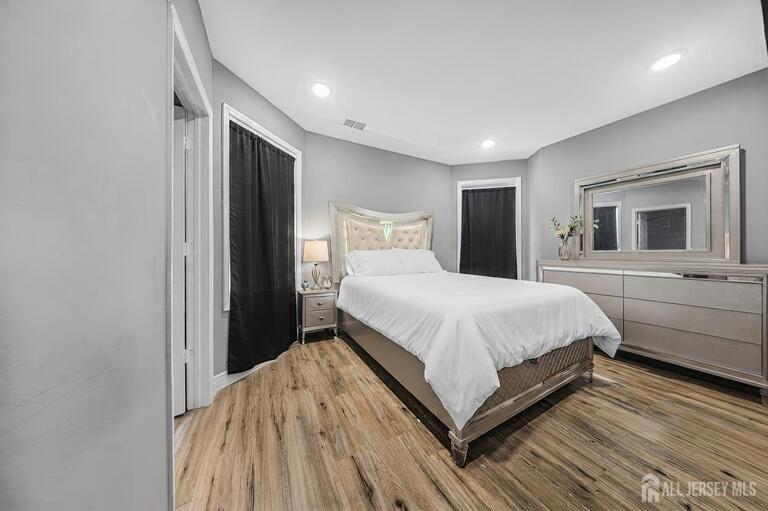 Photo 12 of 421-423 Magie Avenue, Elizabeth NJ 07208, Elizabeth, NJ