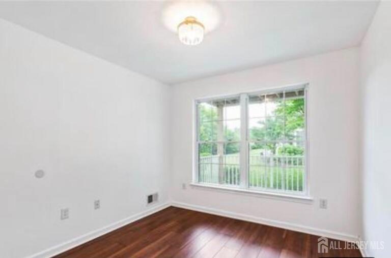 Photo 13 of 106 Chariot Court, Piscataway NJ 08854, Piscataway, NJ