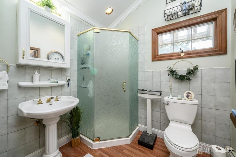 Photo 25 of 10 Crampton Avenue, Woodbridge Proper NJ 07095, Woodbridge Proper, NJ