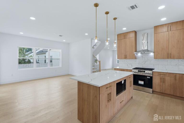 Photo 10 of 617 Fairview Avenue, Piscataway NJ 08854, Piscataway, NJ