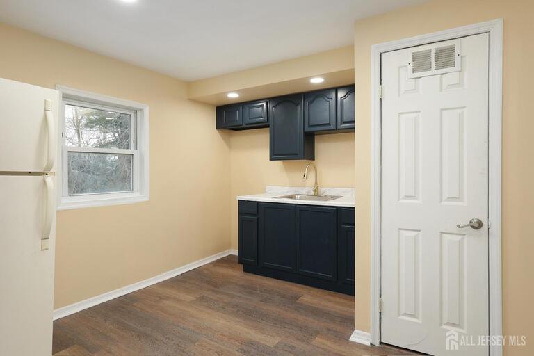 Photo 7 of 368 Inslee Street, Perth Amboy NJ 08861, Perth Amboy, NJ