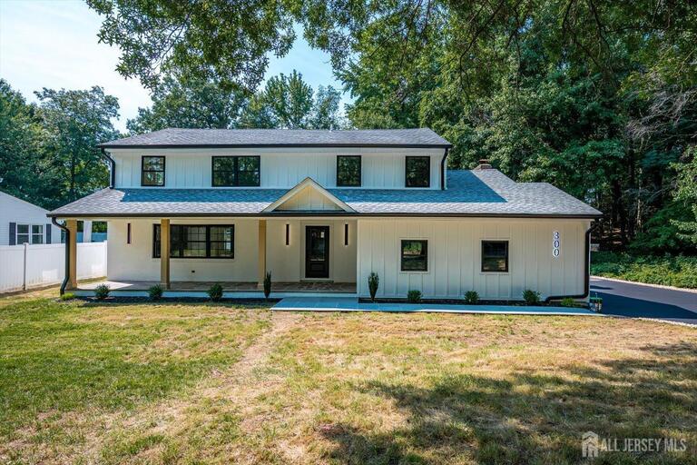 Photo 7 of 300 E Chestnut Avenue E, Metuchen NJ 08840, Metuchen, NJ