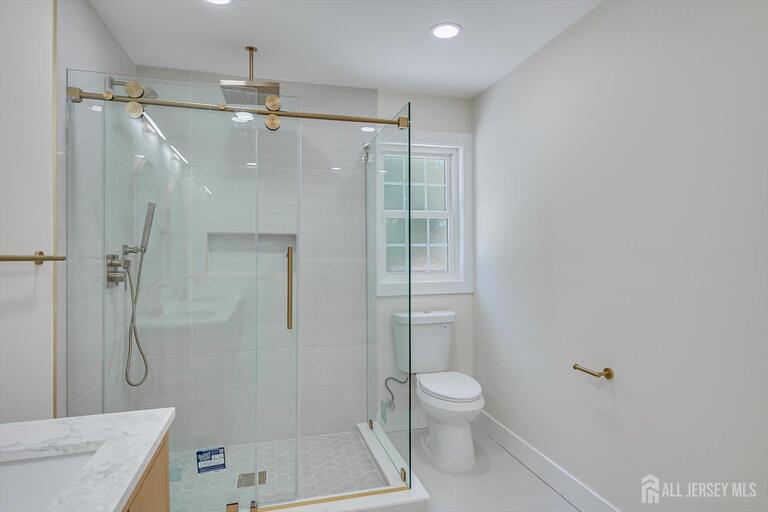 Photo 60 of 300 E Chestnut Avenue E, Metuchen NJ 08840, Metuchen, NJ