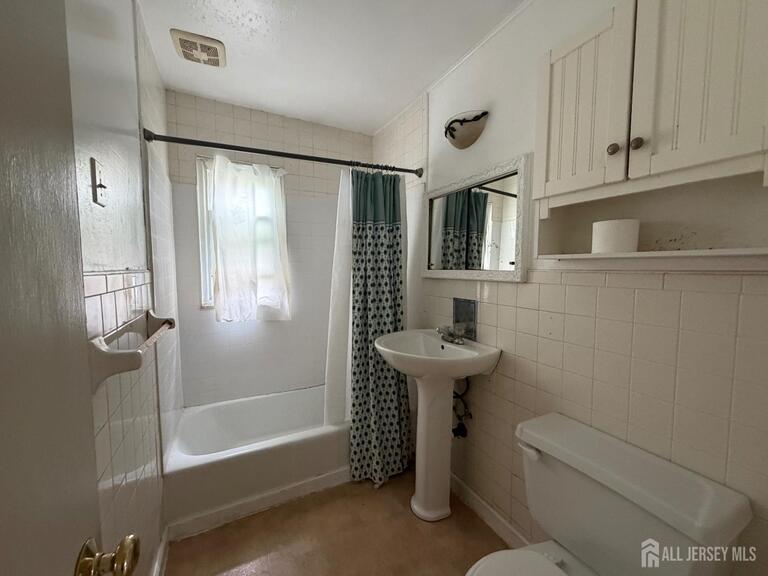 Photo 8 of 2705 Woodbridge Avenue, Edison NJ 08817, Edison, NJ