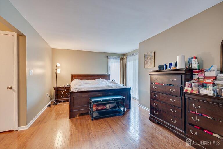 Photo 30 of 93 Riverbend Drive, North Brunswick NJ 08902, North Brunswick, NJ