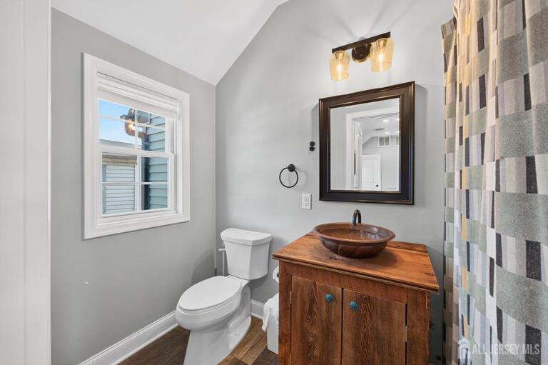 Photo 14 of 528 Ridgeway Avenue, South Amboy NJ 08879, South Amboy, NJ