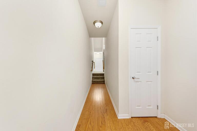 Photo 6 of 1423 Hudson Circle # 1423, Highland Park NJ 08904, Highland Park, NJ