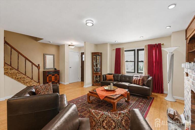 Photo 8 of 27 Highview Drive, Woodbridge Proper NJ 07095, Woodbridge Proper, NJ