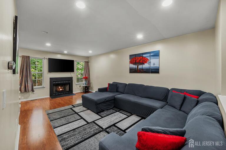Photo 12 of 262 Retta Court, Piscataway NJ 08854, Piscataway, NJ