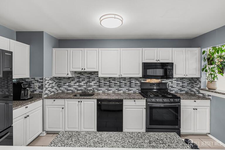 Photo 9 of 262 Retta Court, Piscataway NJ 08854, Piscataway, NJ