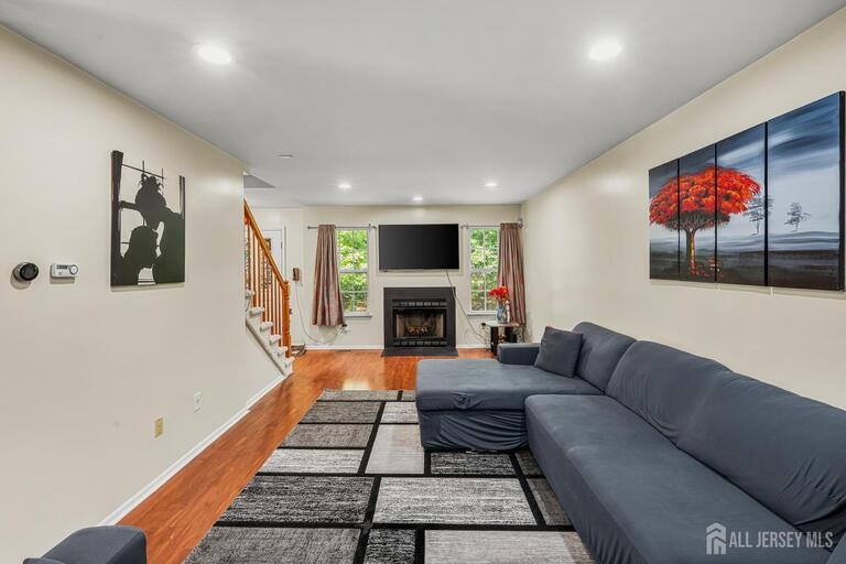 Photo 13 of 262 Retta Court, Piscataway NJ 08854, Piscataway, NJ