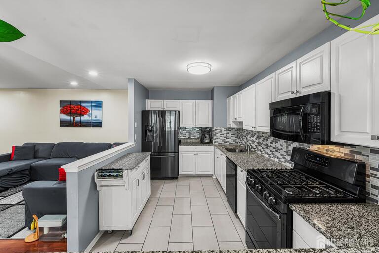 Photo 8 of 262 Retta Court, Piscataway NJ 08854, Piscataway, NJ