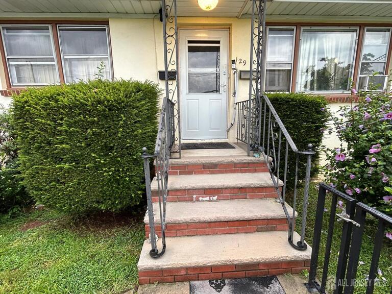 Photo 8 of 129 hampton Street, Metuchen NJ 08840, Metuchen, NJ