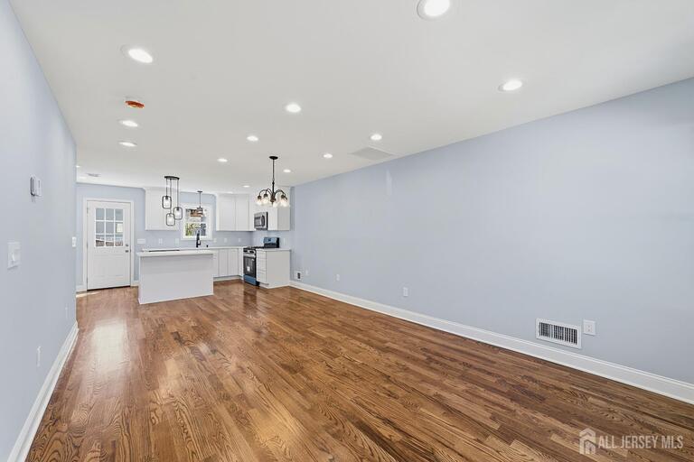 Photo 7 of 270 Alpine Way, Old Bridge NJ 08879, Old Bridge, NJ