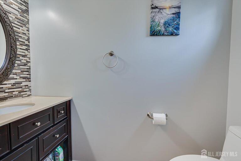 Photo 26 of 4506 Stonehedge Road, Edison NJ 08820, Edison, NJ
