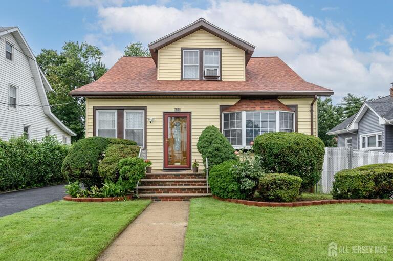 Photo 1 of 938 Ray Avenue, Union Twp NJ 07083, Union Twp, NJ