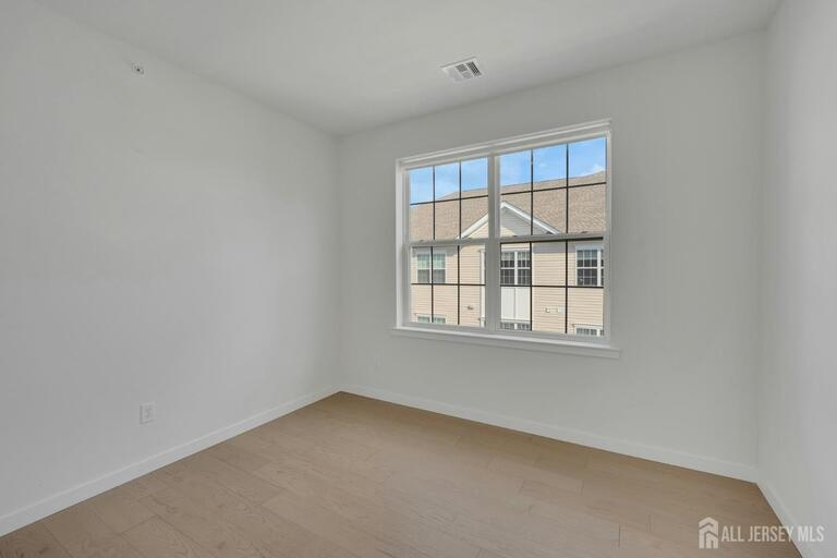 Photo 18 of 644 Lorhan Drive, Piscataway NJ 08854, Piscataway, NJ