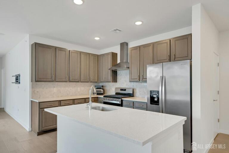Photo 4 of 644 Lorhan Drive, Piscataway NJ 08854, Piscataway, NJ