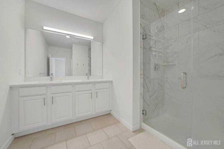Photo 16 of 644 Lorhan Drive, Piscataway NJ 08854, Piscataway, NJ