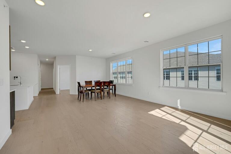Photo 8 of 644 Lorhan Drive, Piscataway NJ 08854, Piscataway, NJ