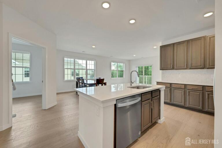 Photo 2 of 644 Lorhan Drive, Piscataway NJ 08854, Piscataway, NJ