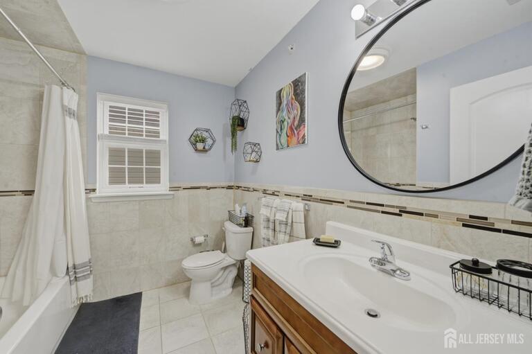 Photo 37 of 149 Bellair Place, Newark NJ 07104, Newark, NJ