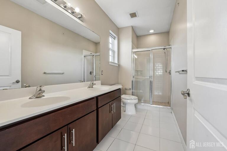 Photo 8 of 347 Pond Lane, Piscataway NJ 08854, Piscataway, NJ