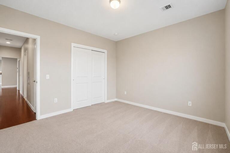 Photo 13 of 347 Pond Lane, Piscataway NJ 08854, Piscataway, NJ