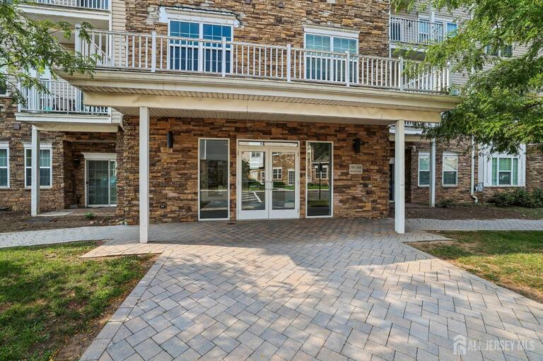 Photo 21 of 347 Pond Lane, Piscataway NJ 08854, Piscataway, NJ
