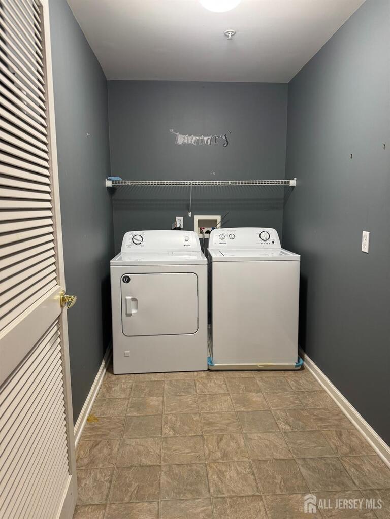 Photo 9 of 1325 Fernwood Court, New Brunswick NJ 08901, New Brunswick, NJ