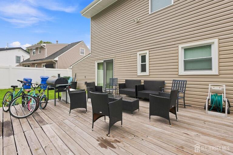 Photo 38 of 62 Pinetree Drive, Sayreville NJ 08859, Sayreville, NJ