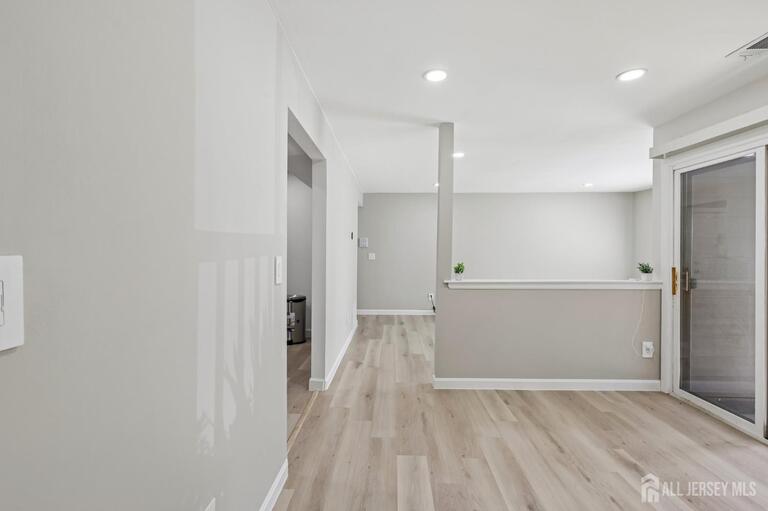 Photo 5 of 2109 Sayre Drive # 2109, Plainsboro NJ 08540, Plainsboro, NJ