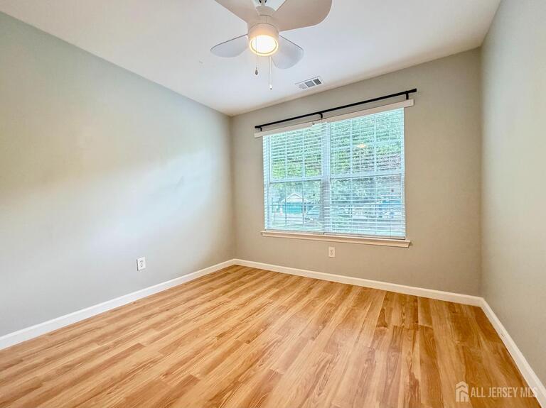 Photo 15 of 902 Plymouth Road, North Brunswick NJ 08902, North Brunswick, NJ