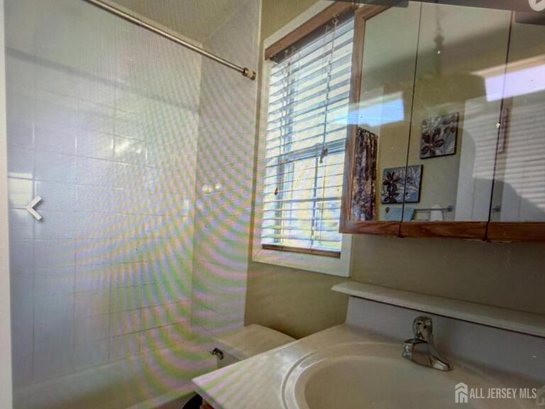 Photo 19 of 339 Jeffries Street, Perth Amboy NJ 08861, Perth Amboy, NJ