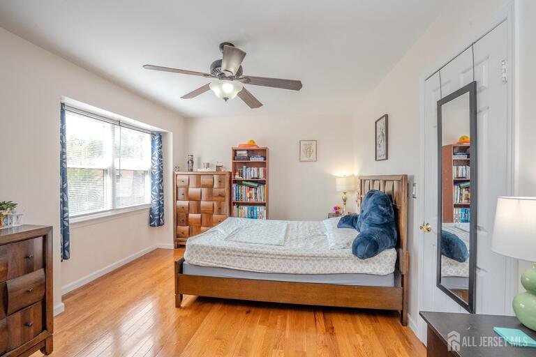 Photo 16 of 6005 N Oaks Boulevard, North Brunswick NJ 08902, North Brunswick, NJ