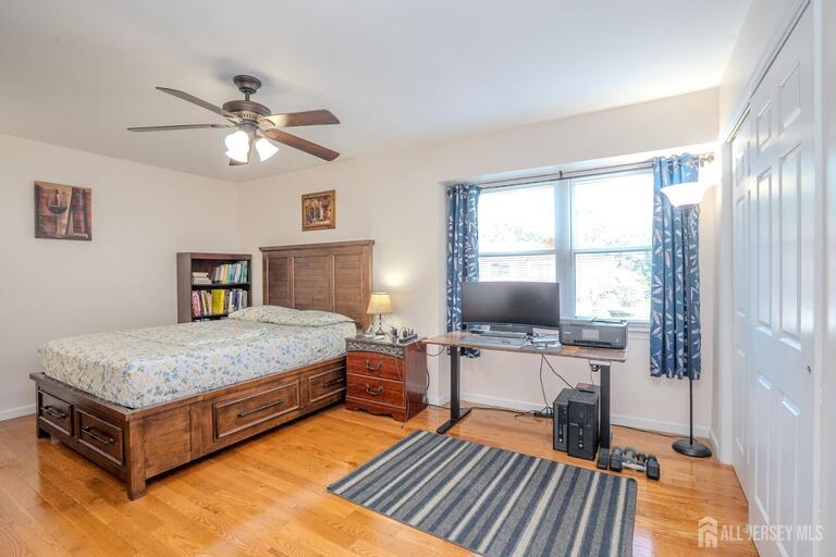 Photo 20 of 6005 N Oaks Boulevard, North Brunswick NJ 08902, North Brunswick, NJ