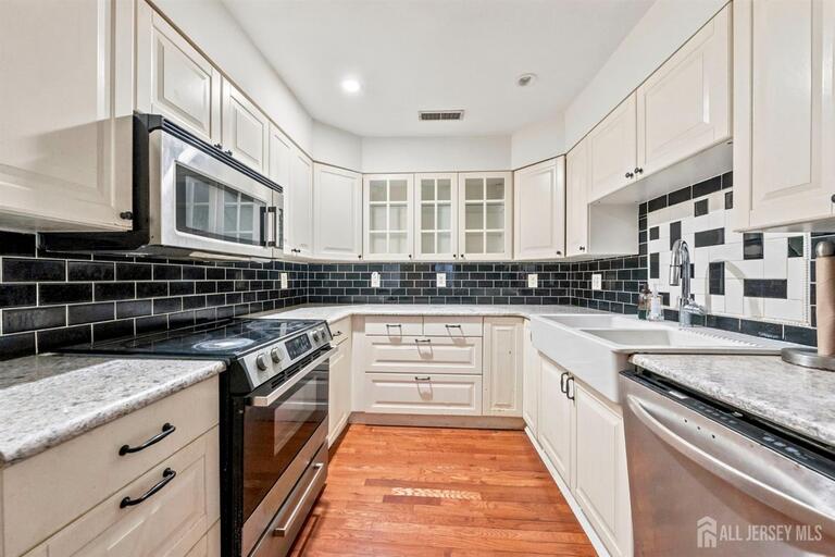 Photo 9 of 89 Tennyson Drive, Plainsboro NJ 08536, Plainsboro, NJ