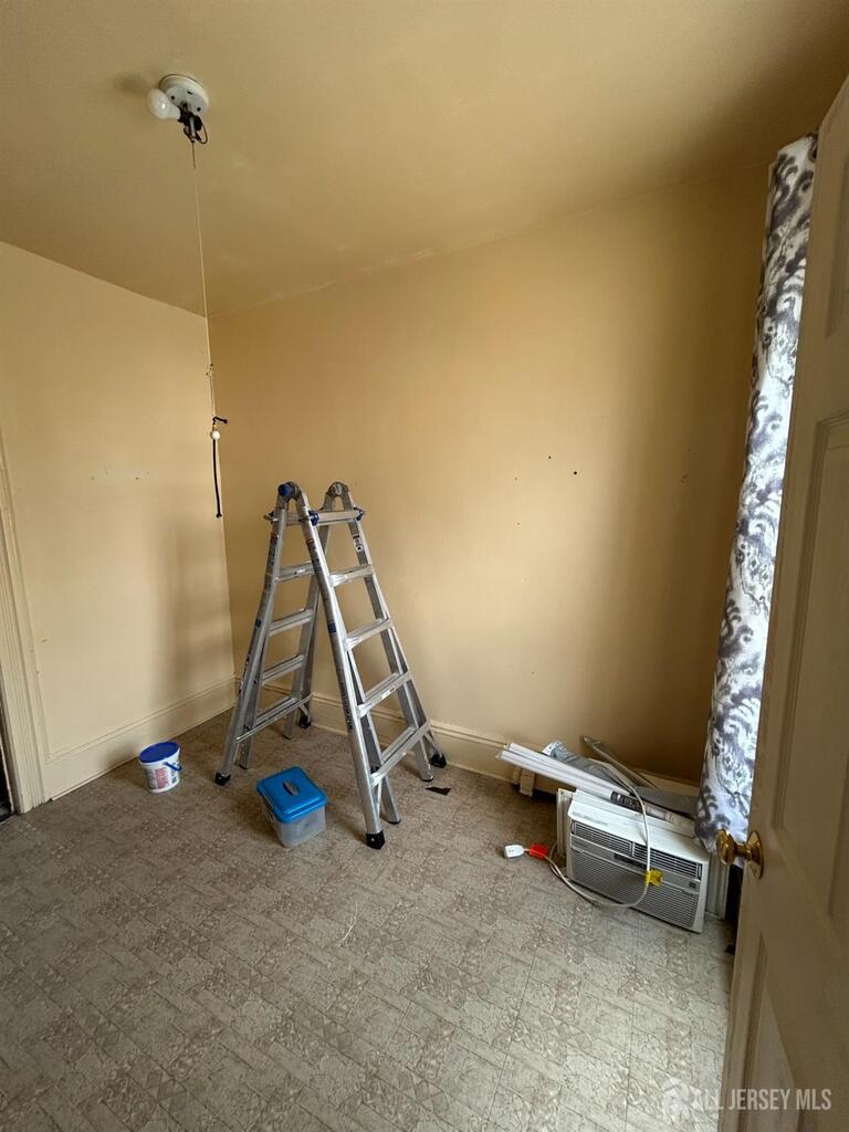 Photo 22 of 184 van Horne Street, Jersey City NJ 07304, Jersey City, NJ