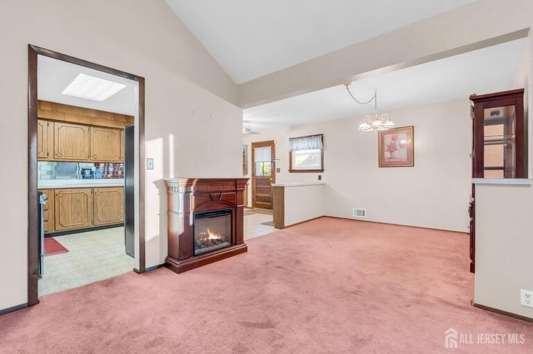 Photo 16 of 140 Camelot Drive, Port Reading NJ 07064, Port Reading, NJ