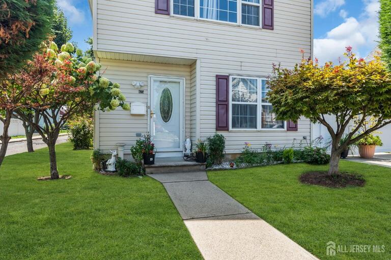 Photo 7 of 425 Thomas Street, Perth Amboy NJ 08861, Perth Amboy, NJ